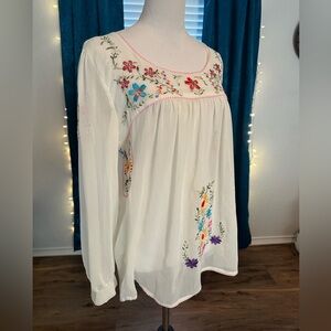 Mushka by Sienna Rose Embroidered Peasant Top 🌺